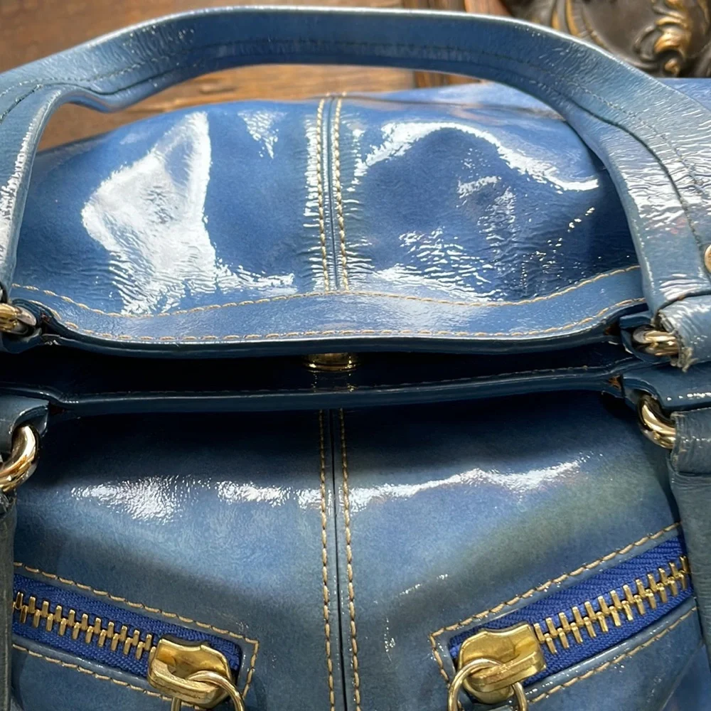 Dooney & Bourke VTG Patent Leather Blue/Purple Satchel - Picture 13 of 13